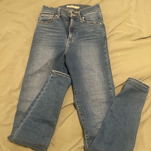 Levi’s Mile High Super Skinny Jeans - Picture 6 of 6